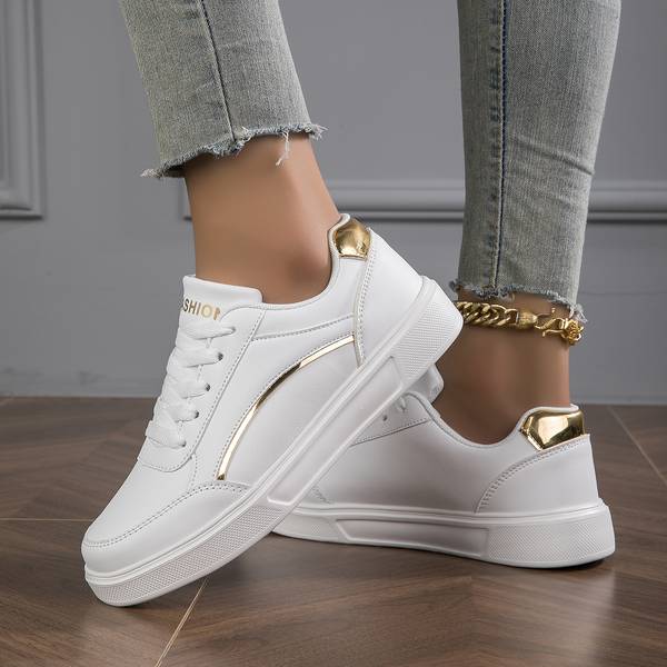 Amara - Weiße Sneaker mit luxuriösen Akzenten
