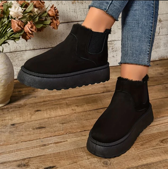 Naira – Stylische und warme Stiefel für kalte Wintertage