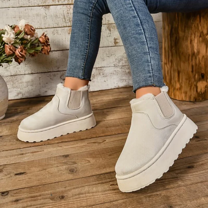 Naira – Stylische und warme Stiefel für kalte Wintertage