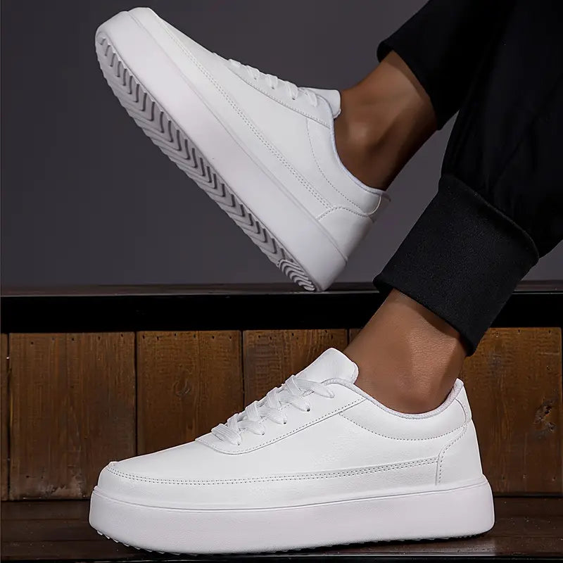 Eliano – Minimalistische weiße Skateschuhe für Herren