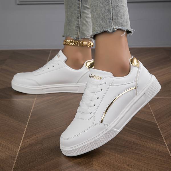 Amara - Weiße Sneaker mit luxuriösen Akzenten
